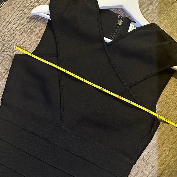Herve Leger Cross Neck Midi Dress in BLACK. - Picture 10 of 13
